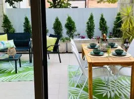 Spacious, cozy apartment with garden