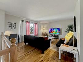 Cozy 3-BR Getaway - Hospital - NBCC - WFH Ready, cottage in Moncton