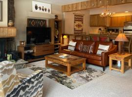 Glacier B, hotel con campo de golf en Jackson