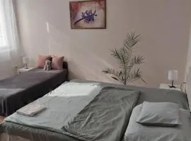 Konstantin Apartman
