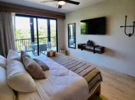 Spacious 3BR in Tuk Pool, Pádel & Balcony