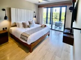 3BR in Tuk Tulum Pool, Pádel & Balcony