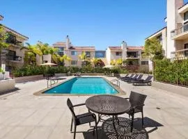 Venice Beach Lux Retreat Coastal Apartment Haven