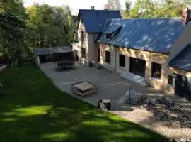 Maison au cœur de la forêt