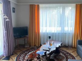 Duplex Loft Apartment, hotel en Evilard
