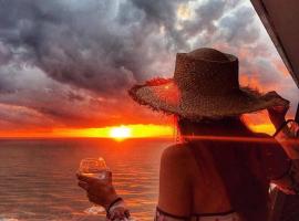 PANORAMA Luxury Hotel Batumi, alojamiento con cocina en Batumi