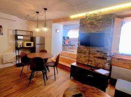 Llivia 1876, отель, где разрешено размещение с домашними животными в городе Льивия