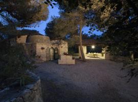 Trullo in the Wood โรงแรมในนาร์โด