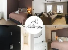 Hendford Heights Flat 1 - Modern, Central 3 Bed, Sofa Bed, Sleeps 8, Parking