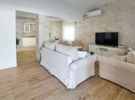 Lovely Home In San Antoniojerez De L With Wifi