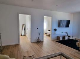 The Frenchie's House, hotel di Rabo de Peixe