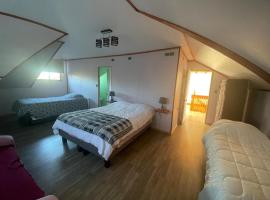 Hostal camino del río, B&B in Valdivia