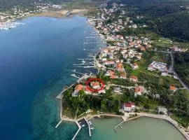 Apartment Supetarska Draga - Donja 2013b