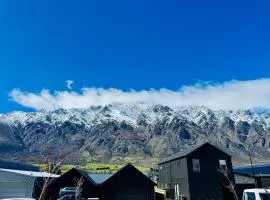 Hiking Golf Skiing Lake Remarkables 7 Min Airport