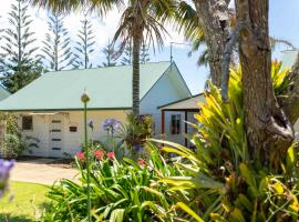 Poinciana Cottages, hotell Burnt Pine’is