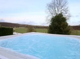 Le Beau Souvenir, Noiseux