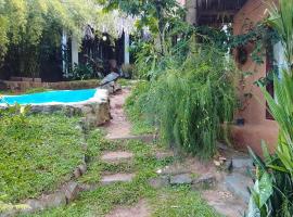 Ancient Grand Villa, hotel in Pinnawala
