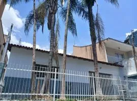 Suíte no Centro de Poços de Caldas - Pousada do Chico