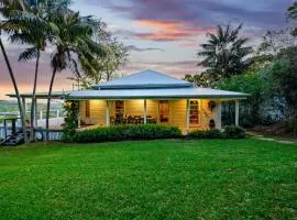 Hinterland Retreat l Fire Pit Scenic Views l Nova Escapes