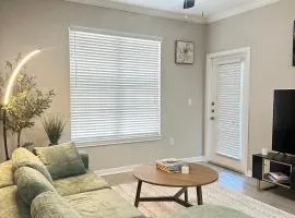 Magnolia Haven Cozy 1BR Near Shops & Trails