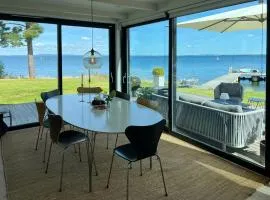 Villa With Lake View Over Vättern In Vadstena