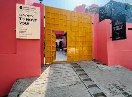 Artistik Abode