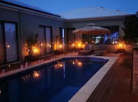 Coorong GateAway POOL - SPA - SAUNA, spa hotel in Hindmarsh Island