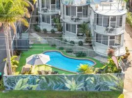 The Palms Apartments