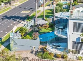 The Palms Apartments