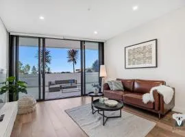 KozyGuru | Thornleigh | Nice Cosy Close to All