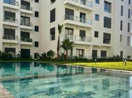 Aeroport apartment Glourios swimming-pool