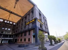 Hotel Berlin Gandhinagar