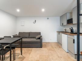 Canto Cigalo Duplex 12, hotel i Robion en Luberon