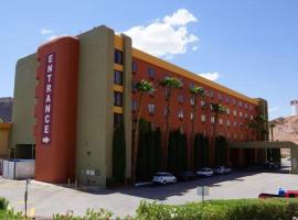 Railroad Pass Hotel and Casino Ramada by Wyndham, hotel in Las Vegas