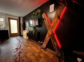 Red Pleasure Room Balneo