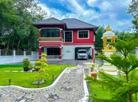 Vanis Pool Villa Hatyai