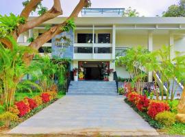Lâm Viên Hotel & Retreat、Tinh Bienのホテル