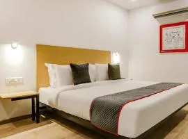 Golden World Hotel