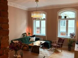 Stylish & Cozy Scandinavian Apartment In The Heart Of Oslo