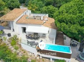 SELECT'soHOME - Villa avec piscine, spa et babyfoot pour 10 personnes à proximité de la plage d'Aiguebelle ! - 5 ETOILES - VILLA MANDARINIERS