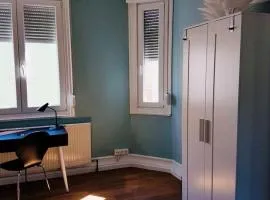 private Zimmer im Serviced Apartment - mit wöchentlicher Reinigung