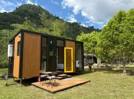 Lanyin Hut X by Tiny Away