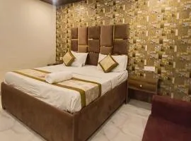 Hotel Kaushambi Grand Near Kaushambi Metro Station