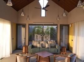 Kshitij villa, hotel u gradu Bhuj