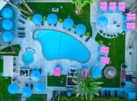 INNdulge Iconic Gay Men's Resort