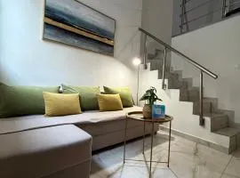 Arfaras Home Θ1