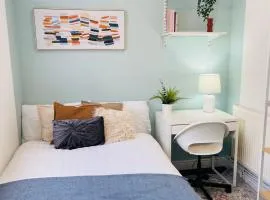 Double Room in Shared House