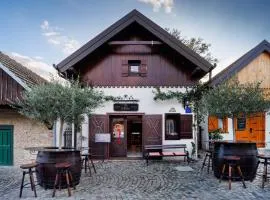 Studio apartman & Wine House ONDINE