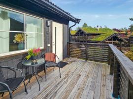 2 Bedroom Stunning Apartment In Vrådal, hotel in Vradal