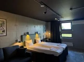 Playhotel